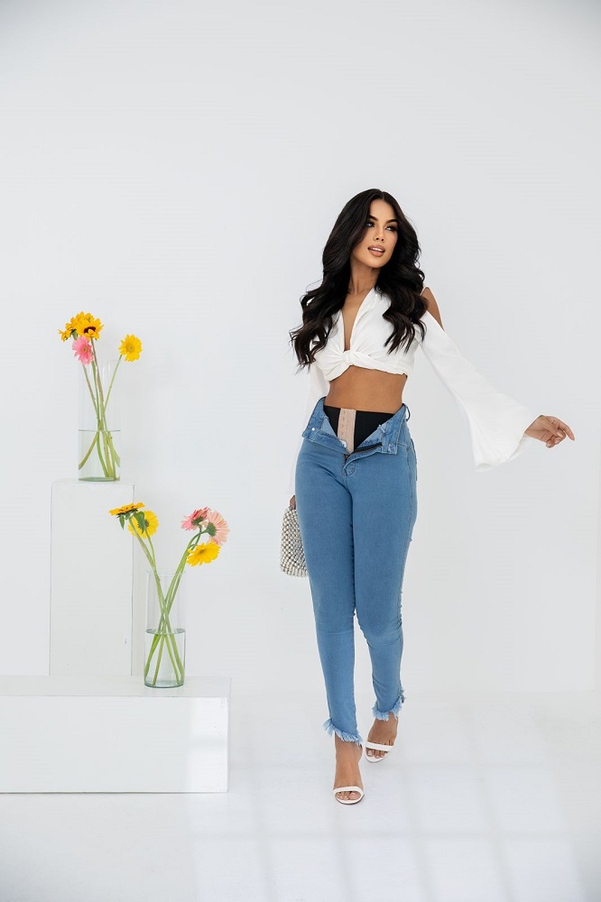 Use Lock Smith Jeans